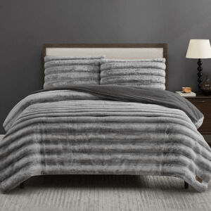 FRYE 4” Channel 3-piece Faux Fur Comforter Set Gray Size Queen